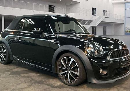 Mini Cooper D Cabrio JCW NAVI XENON SHZ HiFi PDC ALU