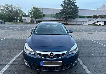 Opel Astra 1.6 Caravan Selection