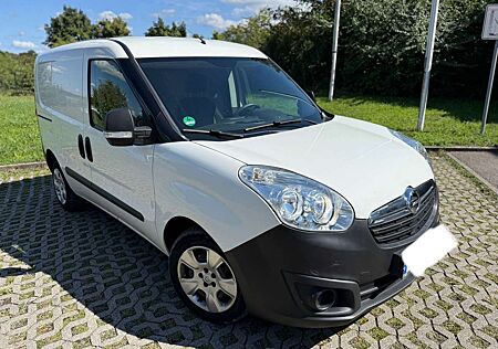 Opel Combo Diesel 1.6 CDTI Zahnriemen Tüv neu