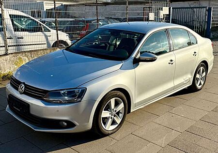 VW Jetta Volkswagen VI Comfortline