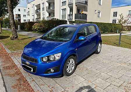 Chevrolet Aveo /AHK/Klima / Sitzheizung /Tempomat