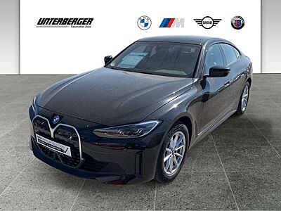 BMW i4 eDrive35 SHZ AHK DAB