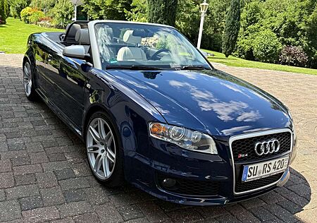 Audi RS4 Cabrio **NEUWERTIG**ORIGINAL**HISTORIE**WERTIG+***