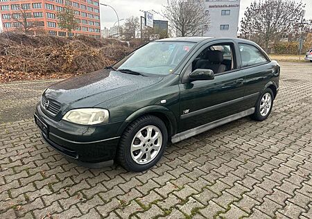 Opel Astra 1.6 Sport