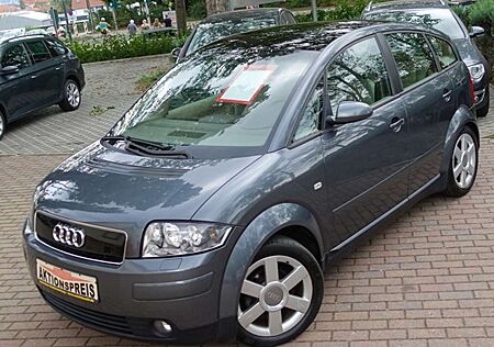 Audi A2 1.6 FSI 110PS Pano Bose Sitzheiz Klimaaut PDC