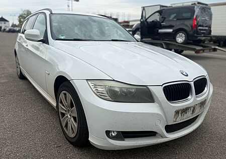BMW 318d 318 /MOTORSCHADE