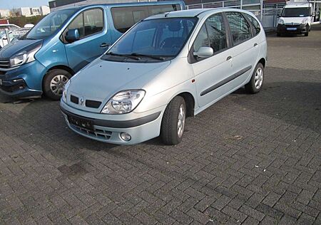 Renault Scenic Dynamique 1.6 16V AUTOMATIK !!!