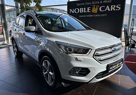 Ford Kuga Titanium AHK NAV SHZ PDC 18"