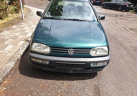 VW Golf Volkswagen 1.8 GT Special Klima