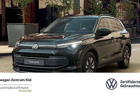 VW Tiguan Volkswagen Life 2.0 TDI NAVI+AHK+SITZHZ+ACC+PDC+RFK Klima