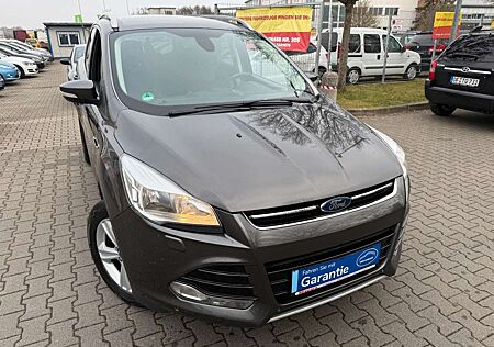 Ford Kuga 2.0 TDCI*TITANIUM*NAVI*T.LEDER*SHZ*6.G*PDC*