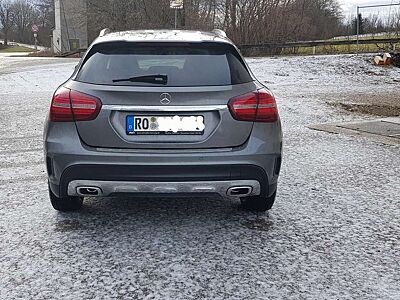 Mercedes-Benz CLA 250 4Matic 7G-DCT Sport