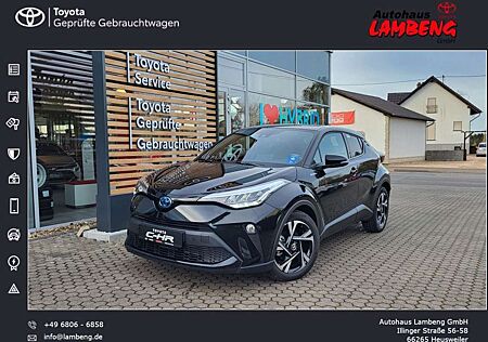 Toyota C-HR 2.0 Hybrid Team Deutschland