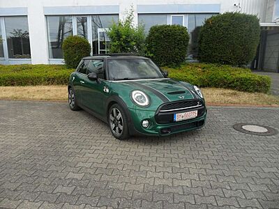 MINI Cooper SD 60 Years*Aut*Leder*Navi*P.Dach*LED*Alu