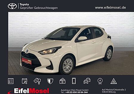 Toyota Yaris 1.5 Hybrid Business Edition /SHZ/KlimaA