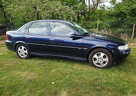 Opel Vectra 1.6