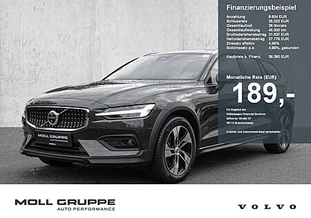 Volvo V60 CC V60 Cross Country B4 AWD Ultimate Pano ACC