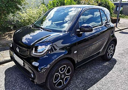 Smart ForTwo coupe Prime / Automatik, Navi, Leder