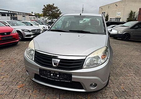 Dacia Sandero Laureate