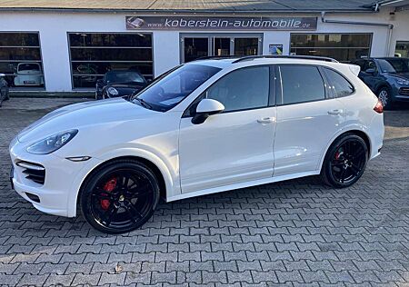 Porsche Cayenne GTS*PDCC,Luft,Pano,Kamera,el.AHK,2.Hand*