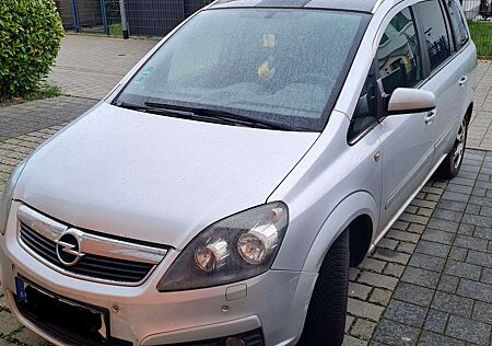 Opel Zafira 1.9 CDTI Automatik Navi