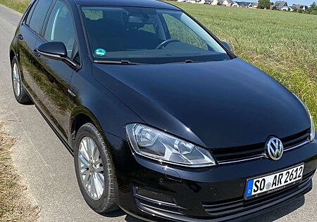 VW Golf Volkswagen 1.2 TSI BlueMotion Technology Cup