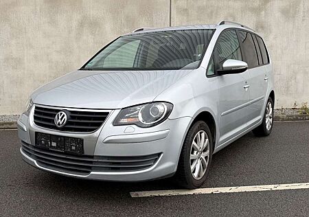 VW Touran Volkswagen Freestyle 7 Sitzer