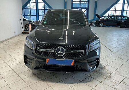 Mercedes-Benz GLB 200 AMG Line
