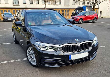 BMW 530d 530 xDrive Touring Aut.Sport Line