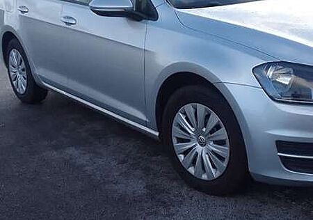 VW Golf Volkswagen 1.6 TDI BlueMotion Comfortline