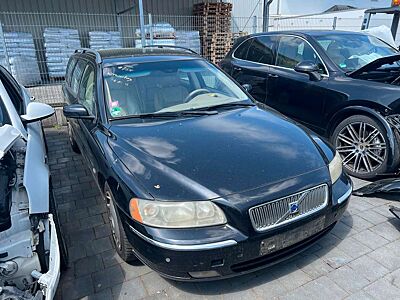 Volvo V70 Kombi 2.4 D Momentum