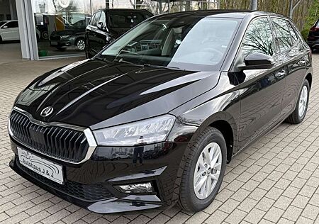 Skoda Fabia 1.0TSI Selection AppCon/Kamera/SHZ/GV5