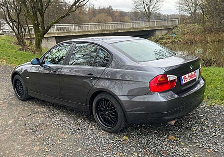 BMW 318 i E90 Org 78Tkm Steuerkette Neu und Ventilsc