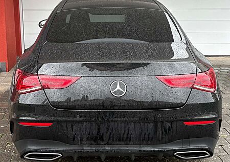 Mercedes-Benz CLA 200 7G-DCT AMG Line Advanced Plus