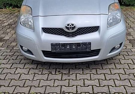 Toyota Yaris 1.33 VVT-i Cool