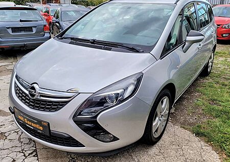 Opel Zafira 7-Sitzer C Tourer 1.4 Turbo/ TÜV NEU/ NAVI