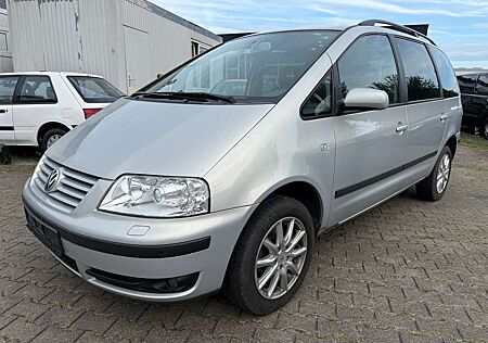 VW Sharan Volkswagen 1.9 TDI Automatik Highline