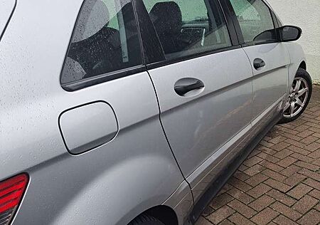 Mercedes-Benz B 180 CDI Autotronic