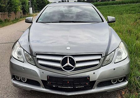 Mercedes-Benz E 350 CGI Coupe BlueEFFICIENCY 7G-TRONIC Elegance