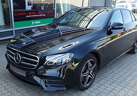 Mercedes-Benz E 300 de Lim AMG LINE NIGHT PAKET PANO /WIDESCREEN