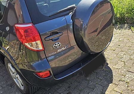 Toyota RAV 4 2.2 D-CAT 4x4 Executive