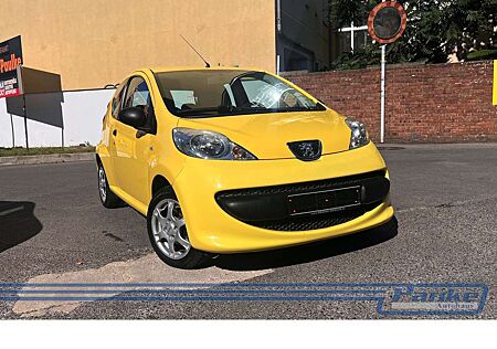 Peugeot 107 Petit Filou 3trg.*Radio/CD*AUX*LM*AllSeason*