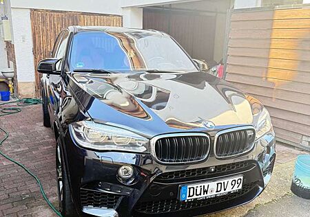 BMW X5 M Basis
