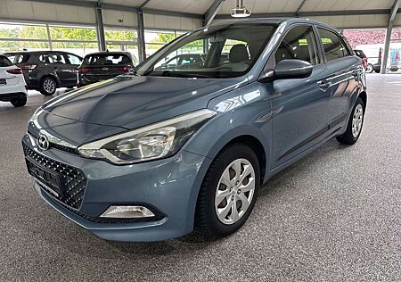 Hyundai i20 1.1 CRDi blue Classic Klima EU6 Tüv07/2026