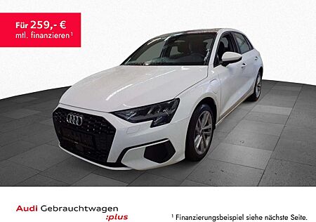 Audi A3 40 TFSI e LED Navi Pano PDC CatPlay