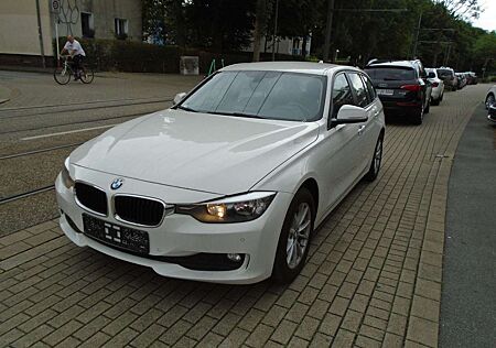 BMW 320 d Touring Navi