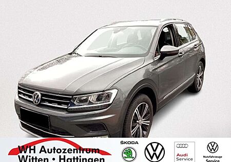 VW Tiguan Volkswagen 2.0 TSI DSG 4Motion Highline NAVI AHK LED GJ-RE...