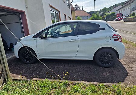 Peugeot 208 82 VTI Active