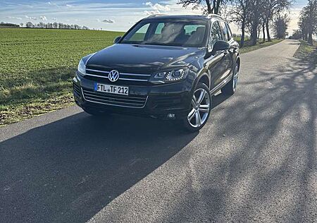 VW Touareg Volkswagen 3.0 V6 TDI Blue Motion DPF Automatik Terrain Tech