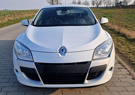 Renault Megane 1.6 Coupe Dynamique